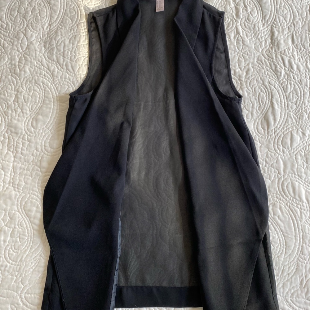 Open vest